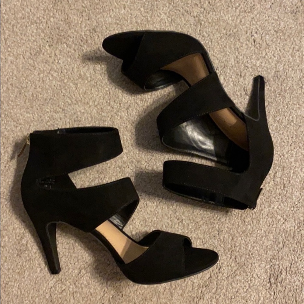 *NWOB* Kelly & Katie Amari Heels Sz 8.5